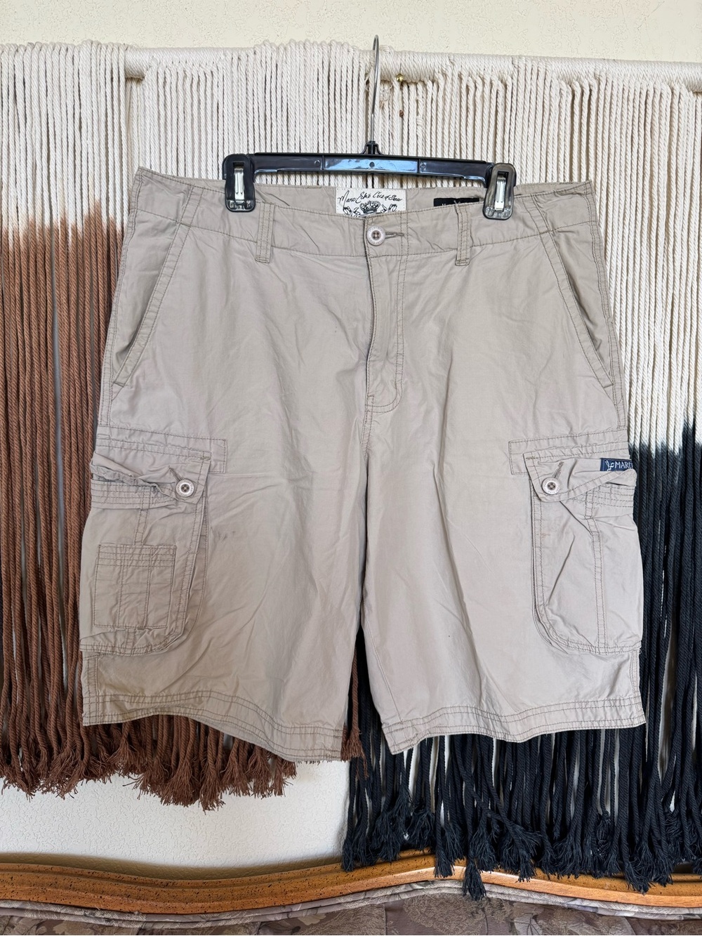 Cream/tan Marc Ecko cut & sew baggy cargo shorts; good condition